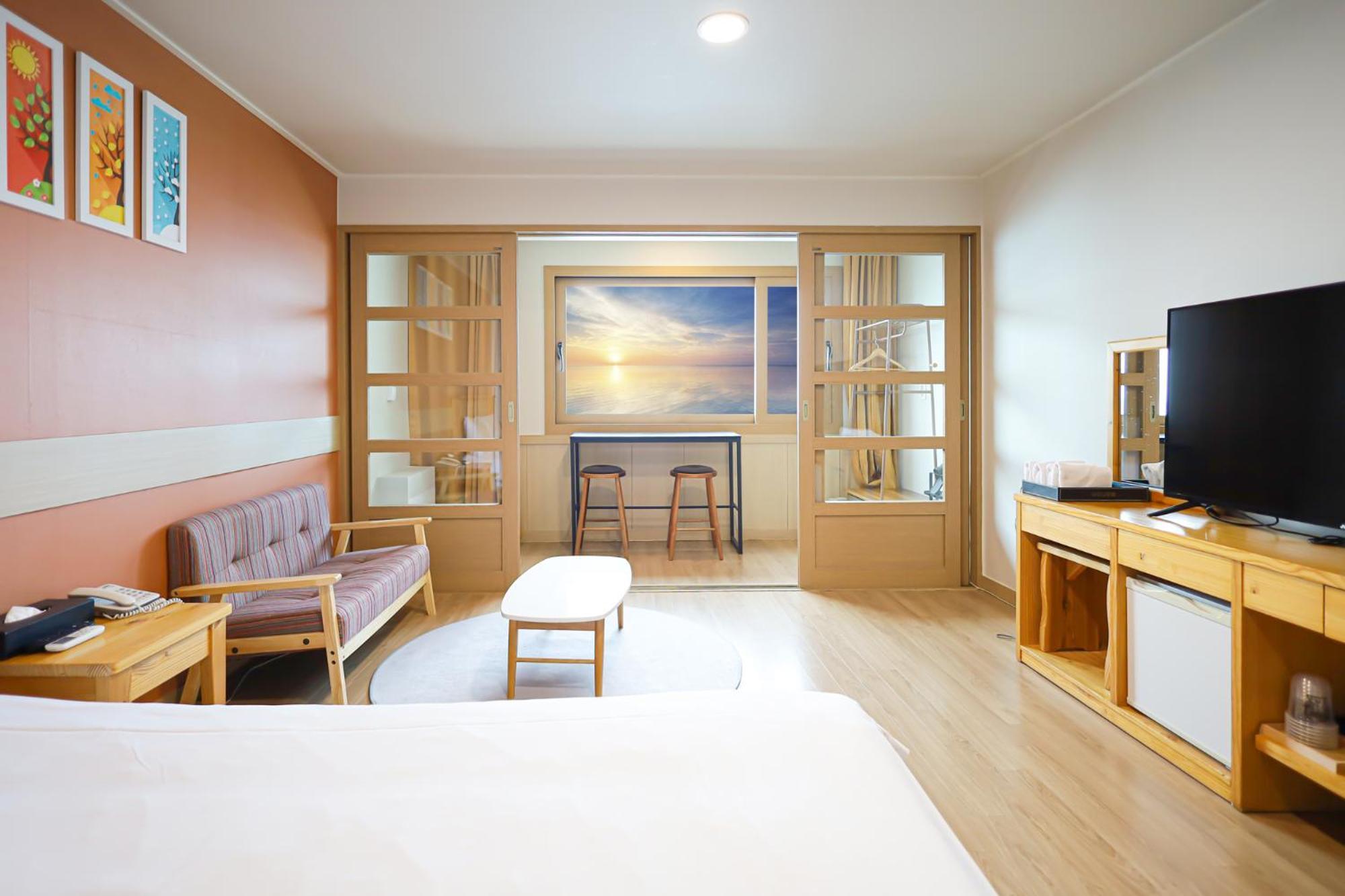 Fantastic Ocean View Sydney Hotel Чеджудо Экстерьер фото