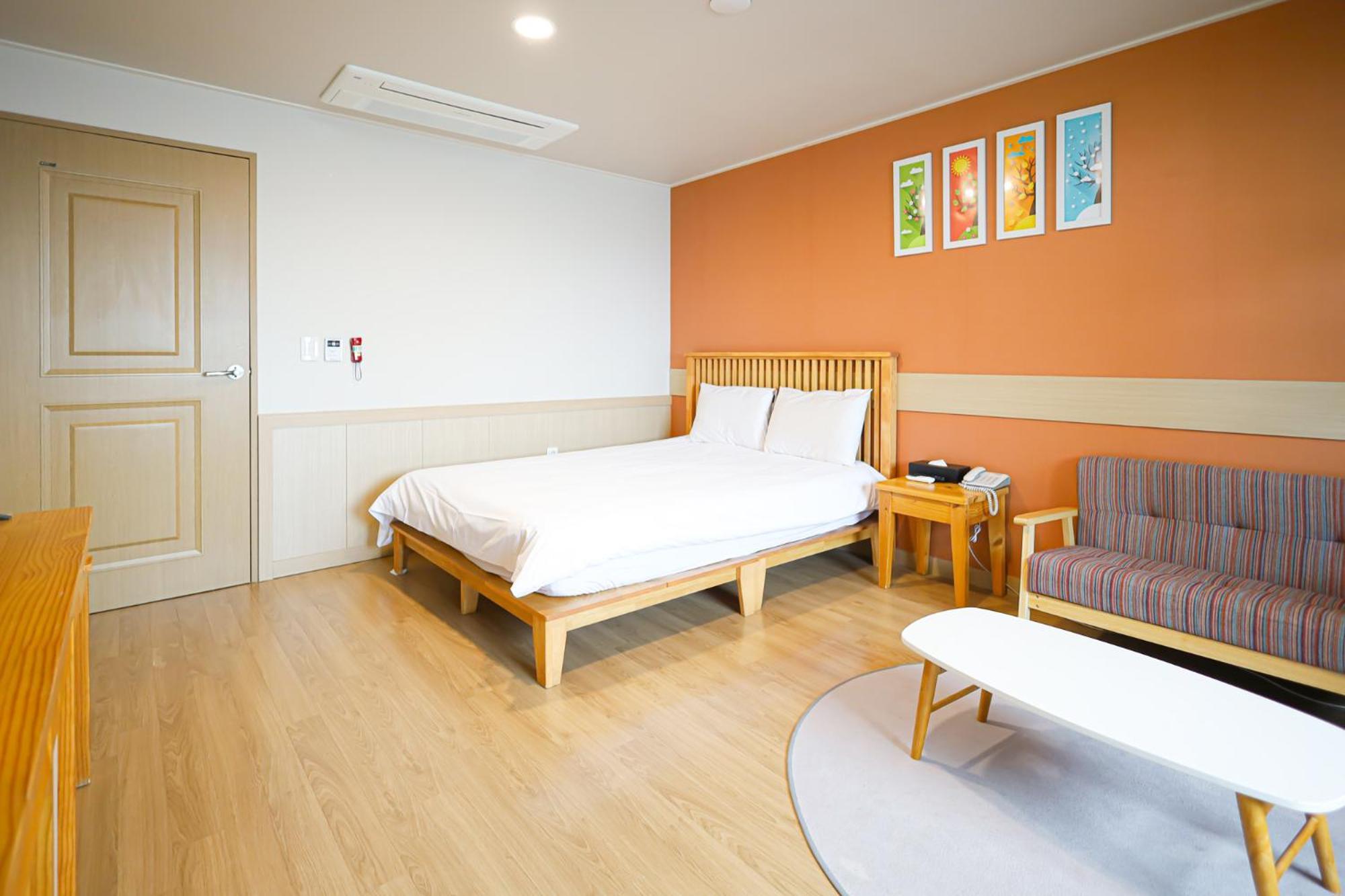 Fantastic Ocean View Sydney Hotel Чеджудо Экстерьер фото