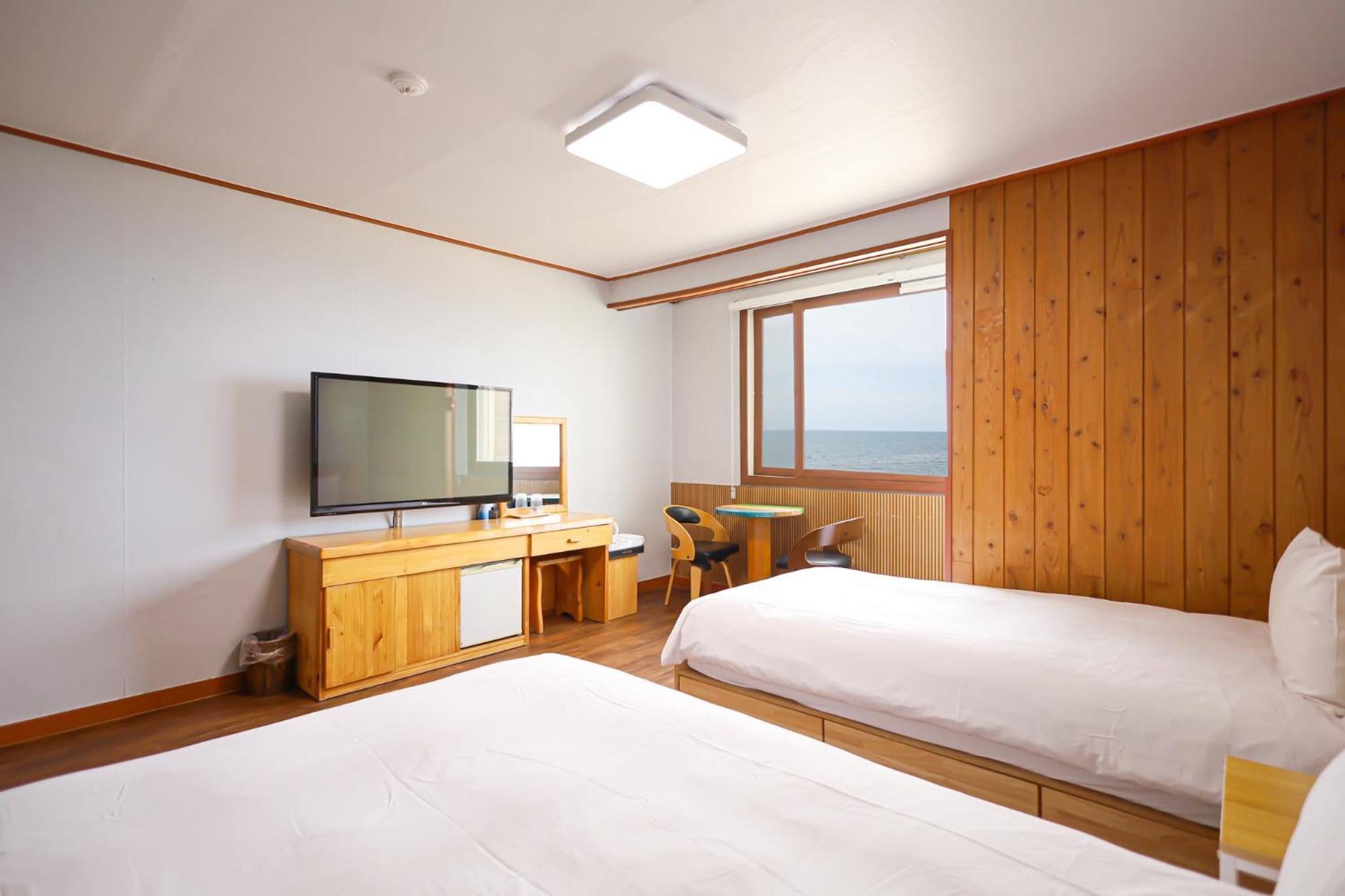 Fantastic Ocean View Sydney Hotel Чеджудо Экстерьер фото