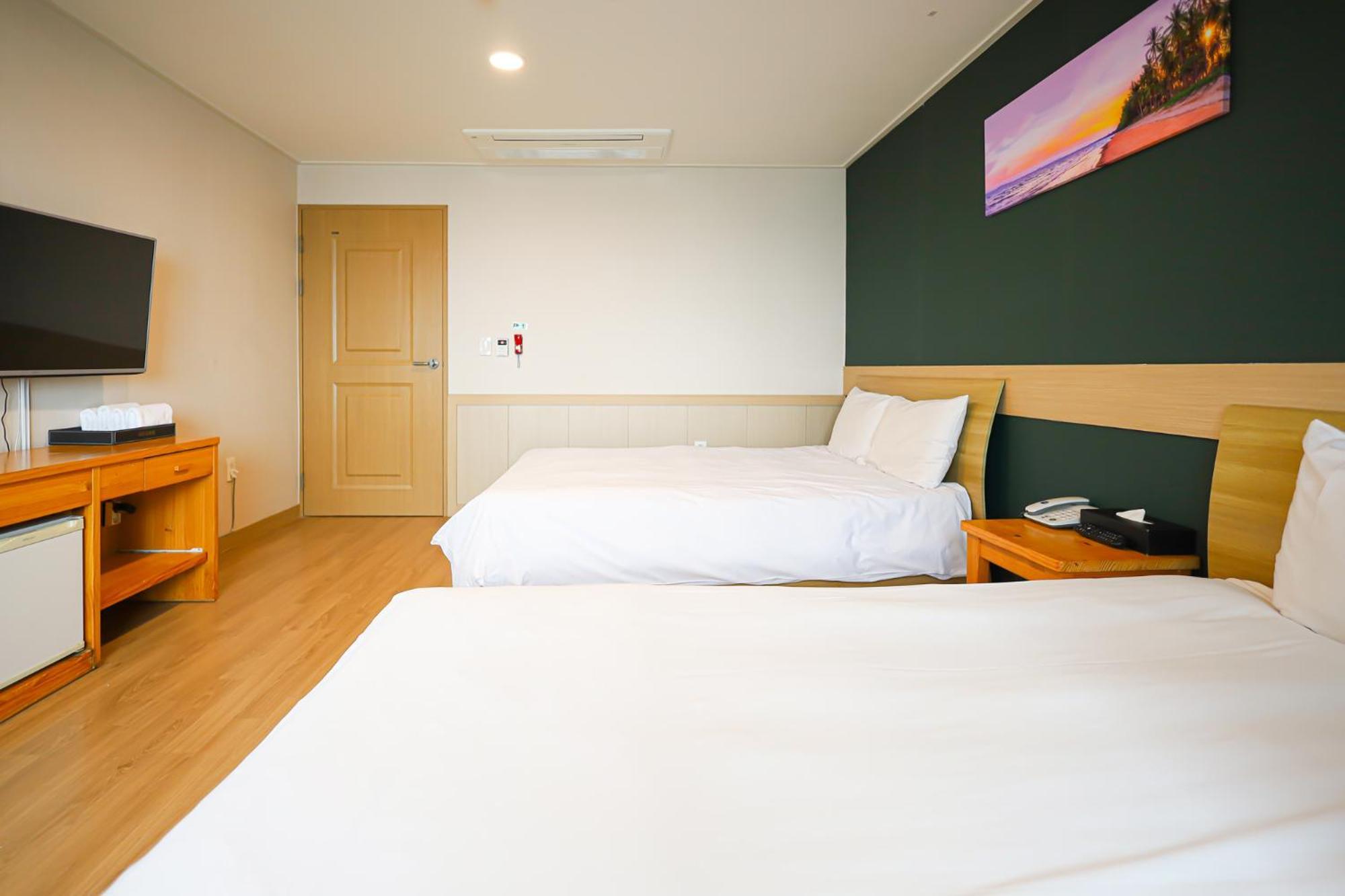 Fantastic Ocean View Sydney Hotel Чеджудо Экстерьер фото