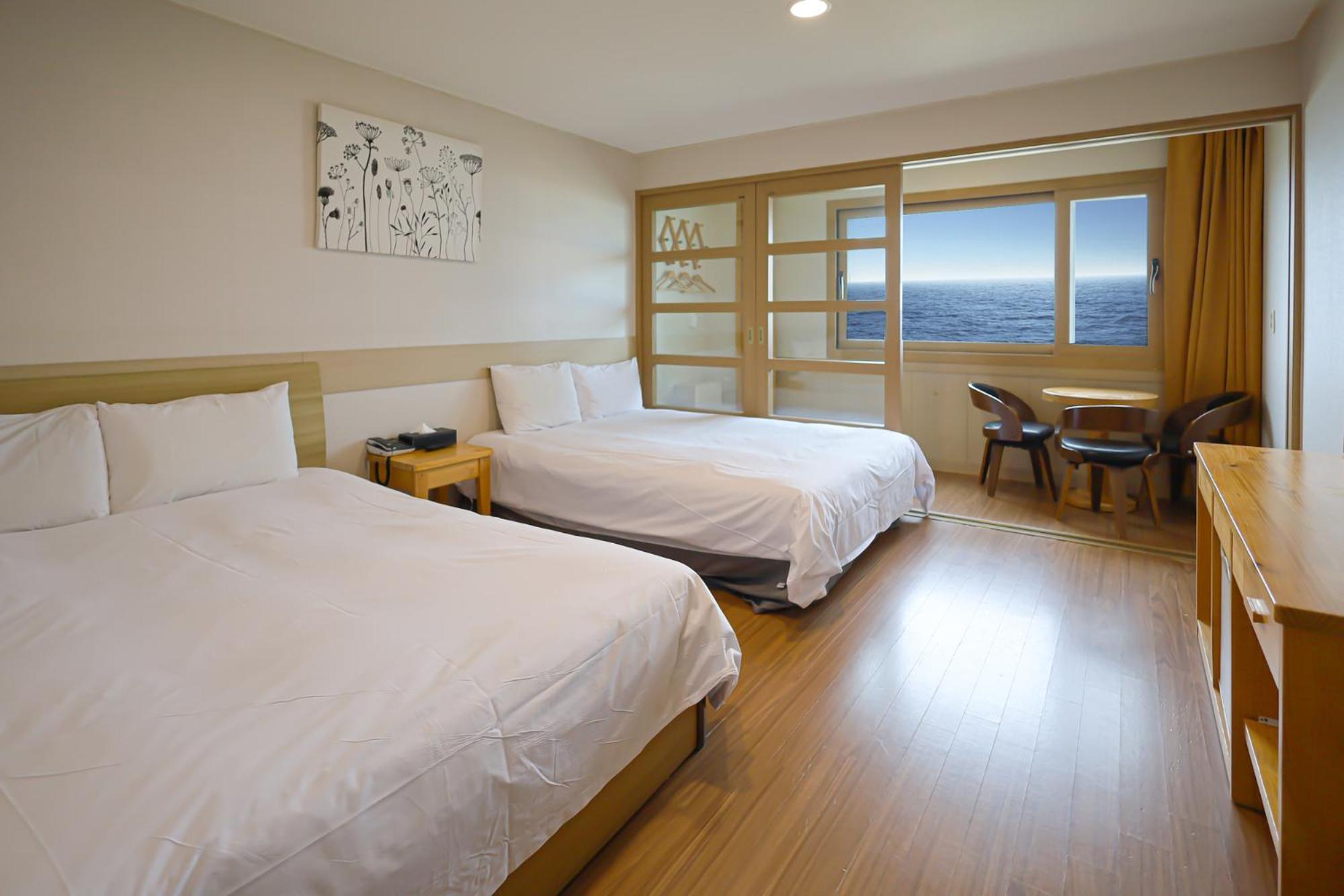Fantastic Ocean View Sydney Hotel Чеджудо Экстерьер фото