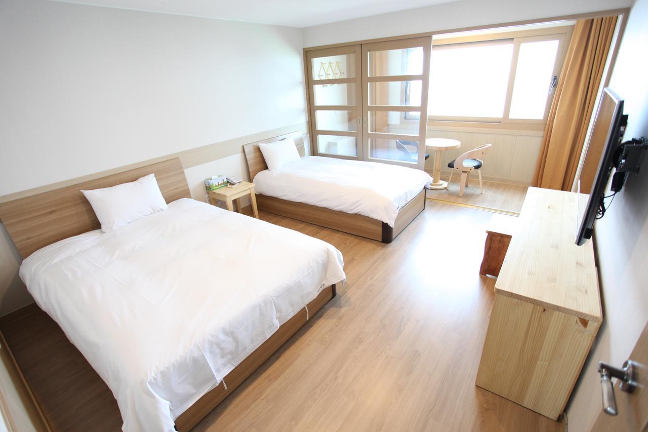 Fantastic Ocean View Sydney Hotel Чеджудо Экстерьер фото