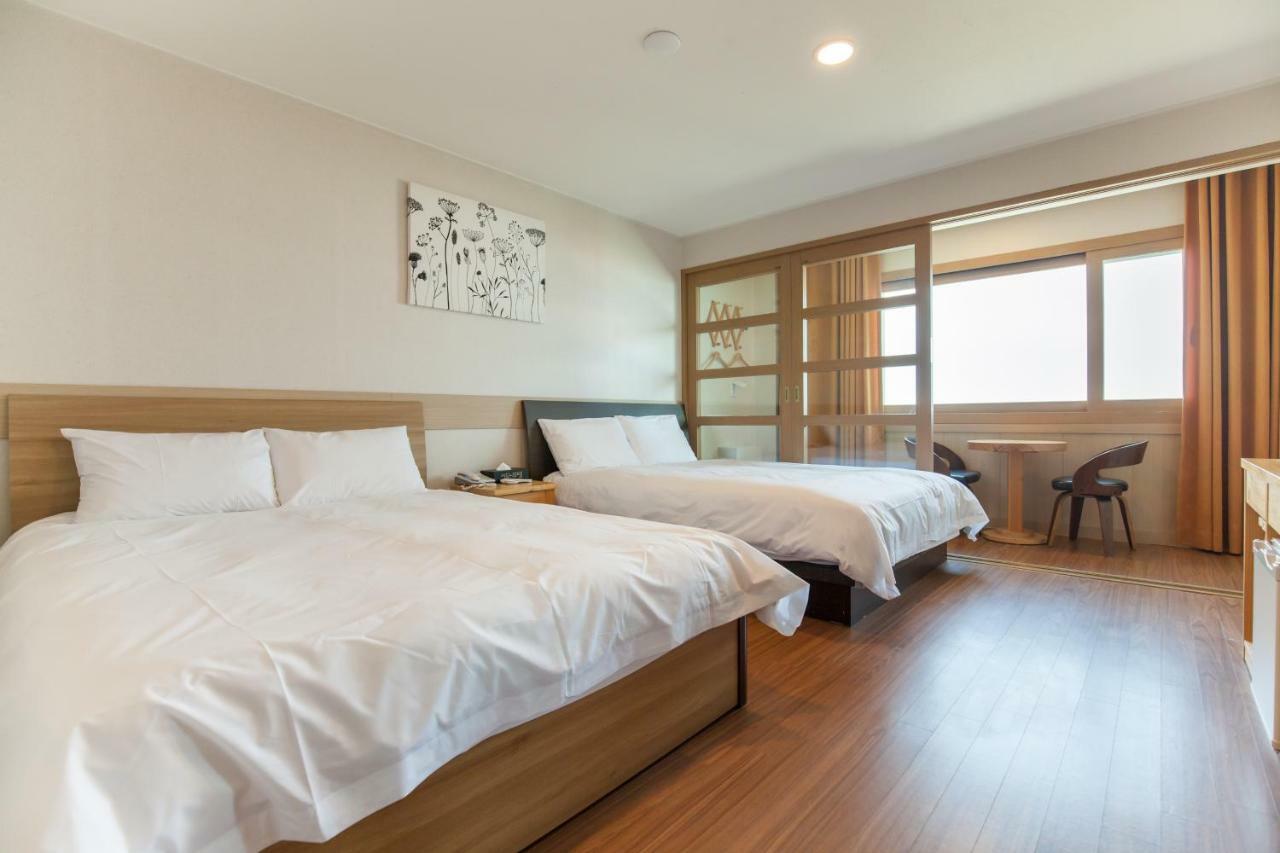 Fantastic Ocean View Sydney Hotel Чеджудо Экстерьер фото