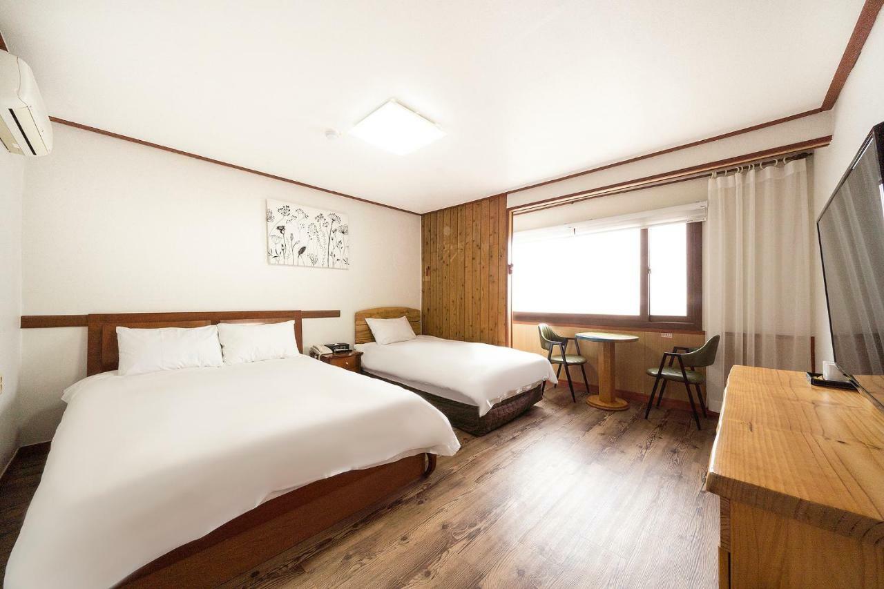 Fantastic Ocean View Sydney Hotel Чеджудо Экстерьер фото